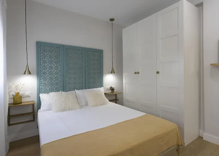 Beautiful Blue Triana Apartamento Sevilha