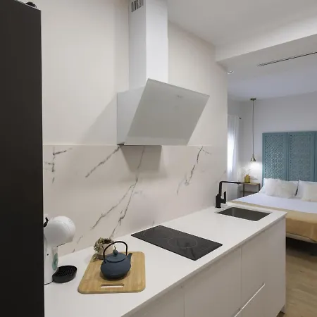 Beautiful Blue Triana Appartement *